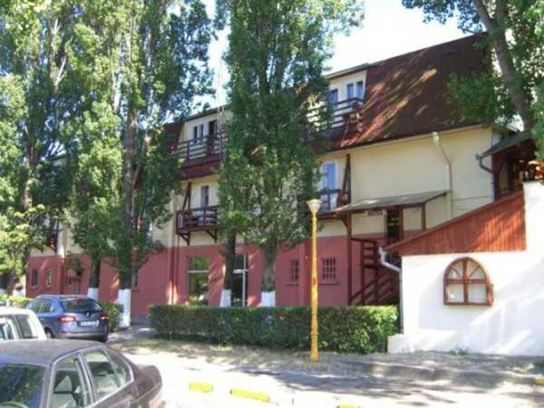 Hotel Dona Mamaia Exterior foto